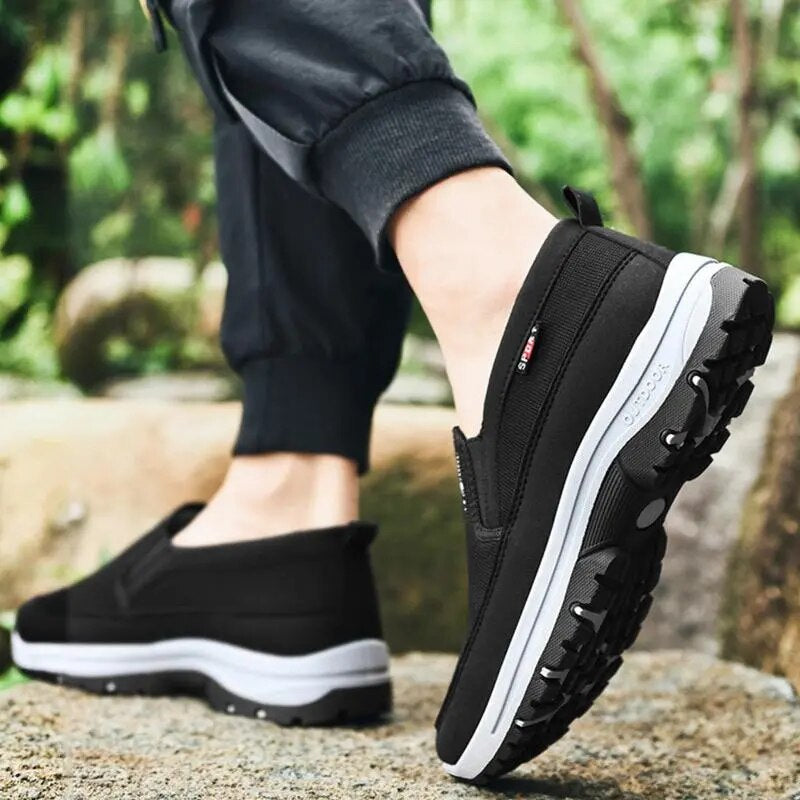 Pheron™ - Sturdy and Comfortable Footwear