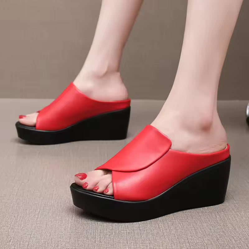 Konf™ • Cozy Comfort Sandals