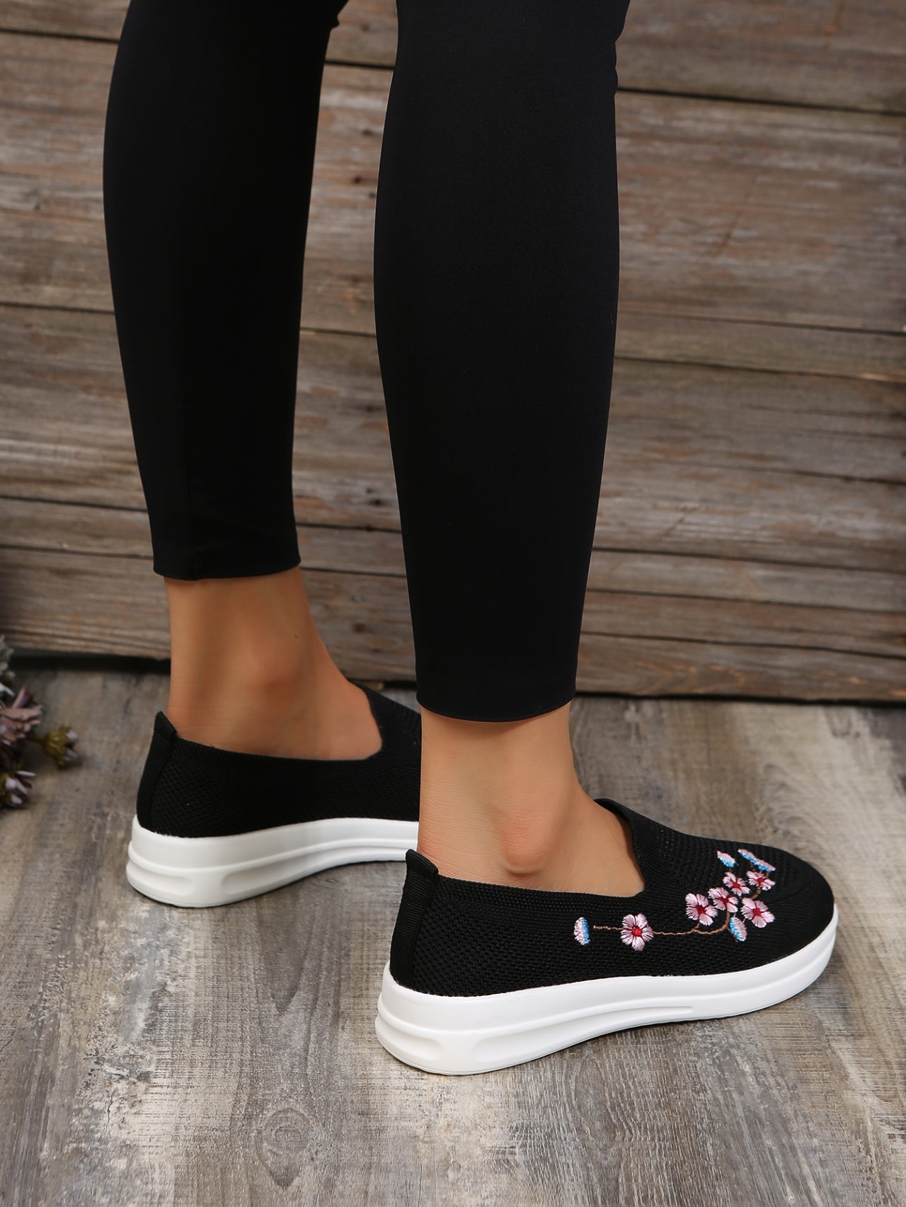 Regia Konf Women's Orthopedic Sneakers