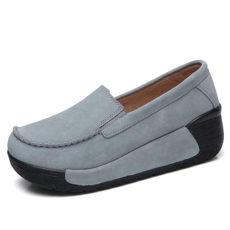 Virn Konf Women's Moccasins