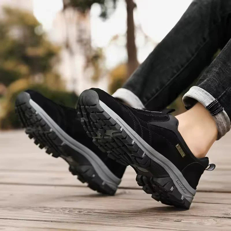 Mavero™ • Sturdy and Comfortable Footwear